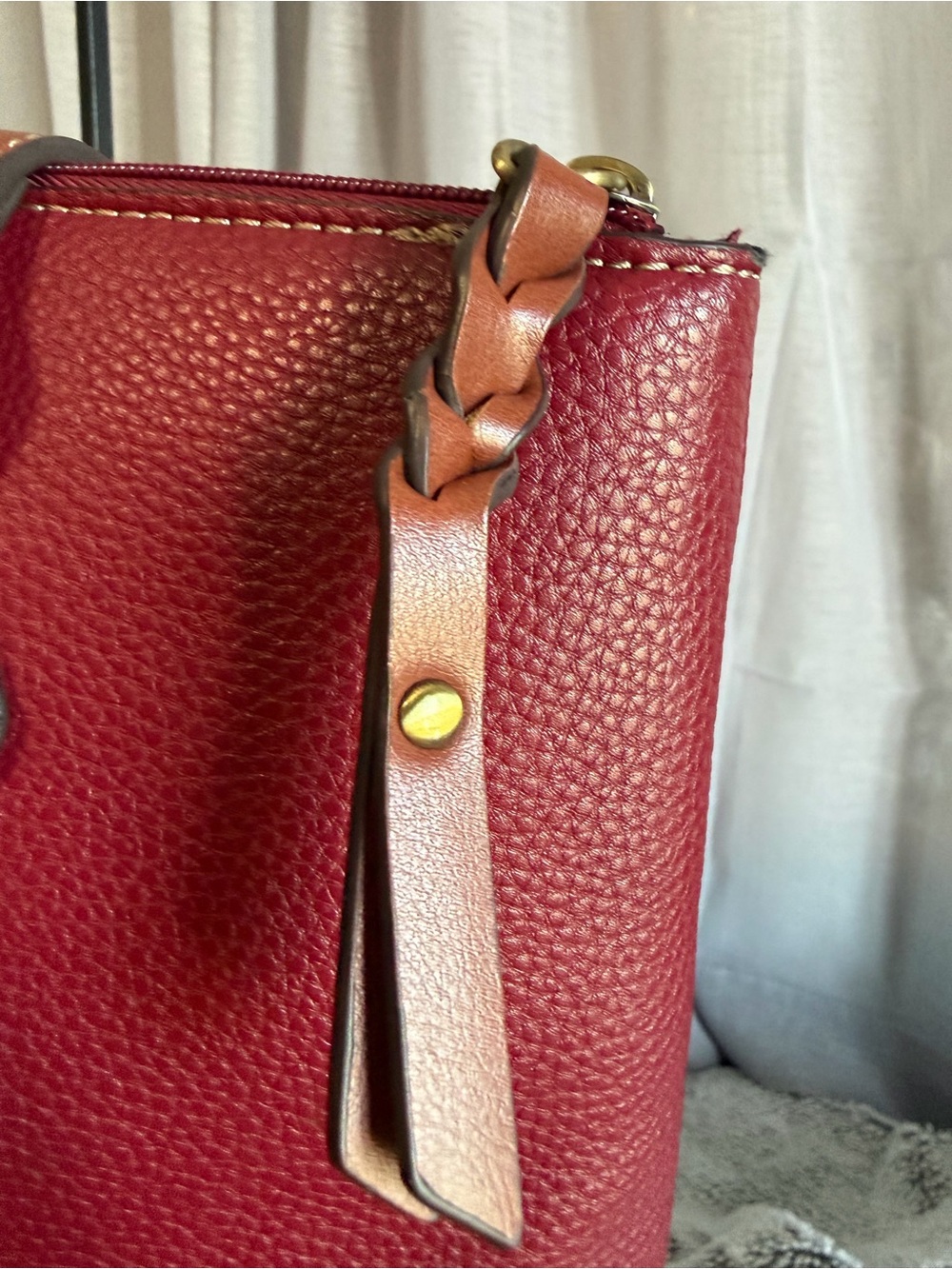 St. John's Bay Burgundy and Brown Two-Tone Tote EUC - Picture 8 of 11